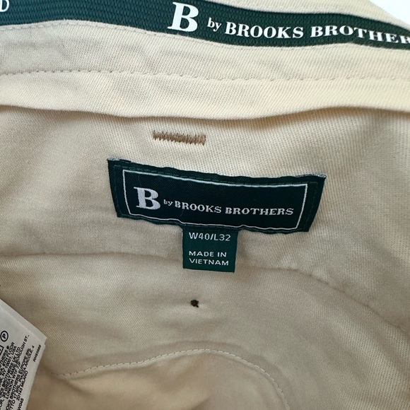 Brooks Brothers Clark Straight-Fit Stretch Advantage Chino® Pants - Picture 6 of 10